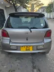 Toyota Vitz 2004 Grey - 4