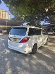 Toyota Alphard 2011 - Pearl White - 5