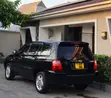 Toyota Kluger 2004 Nyeusi - 1