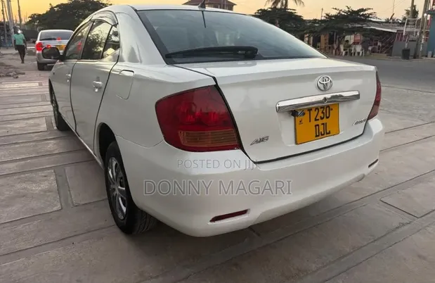 Toyota Allion 2003 Nyeupe - 1