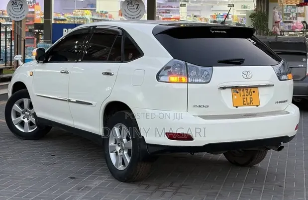 Toyota Harrier 2008 Nyeupe - 1