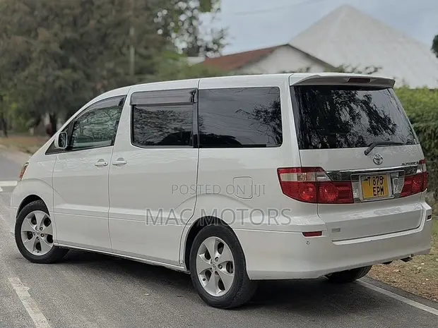 Toyota Alphard 2004 - 1