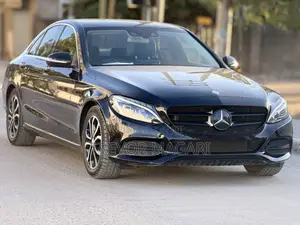 Mercedes-Benz C-Class 2015 Black