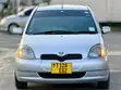 Toyota Vitz 2005 Nyeupe - 5