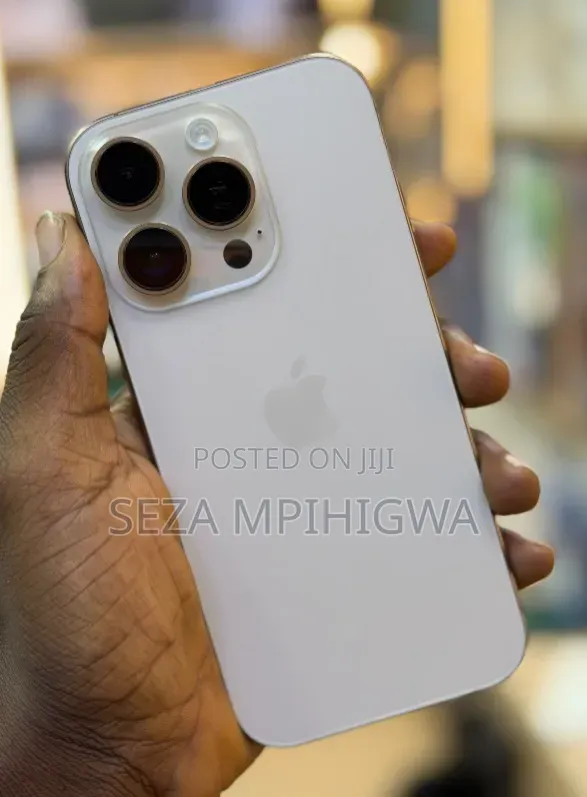 Apple iPhone 16 Pro 128GB White - 1