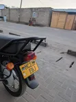 TVS HLX 125 2025 Nyeusi - 4