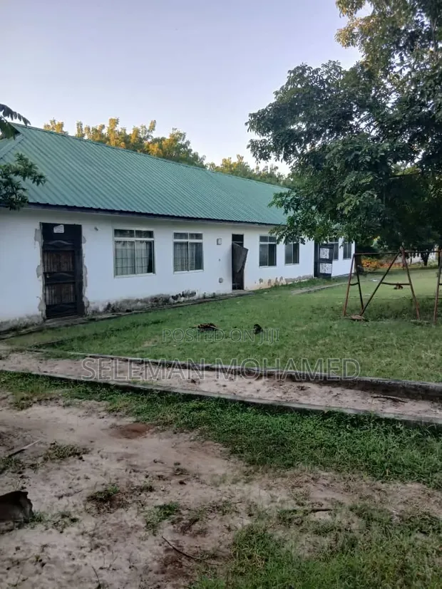 Furnished 7-Bedroom Block of Flats in Biriani Real Estate, Matimbwa - 1