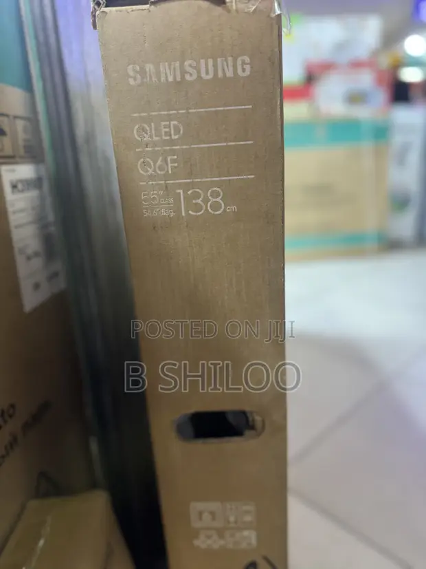 Samsung 55" QLED Smart TV - 1