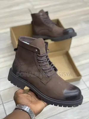 Timberland Executive Classic Ankle Boots