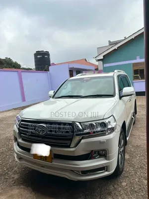 Toyota Land Cruiser ZX DJ 2015