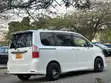 Toyota Noah 2008 - Nyeupe - 4