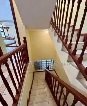 Nyumba ya Vyumba 5 Masaki kwa Kodi na Dimbwi
