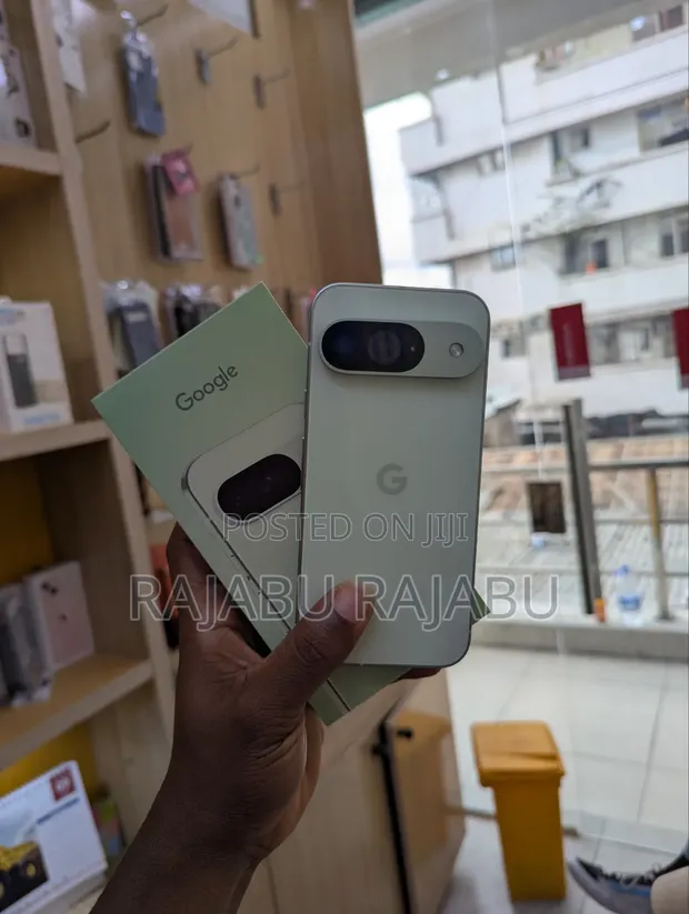 New Google Pixel 9 128GB Green - 1