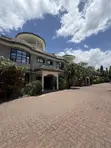 Nyumba ya Vyumba 5 vya Kulala na Samani kwa Ajili ya Kukodisha Oyster Bay - 1