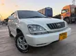 Toyota Harrier 2001 Nyeupe - 2