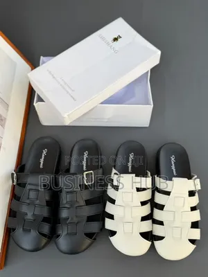 Sandals Mpya za Kike