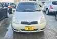 Toyota Vitz 1.3 FWD 5dr 2002 Dhahabu - 1