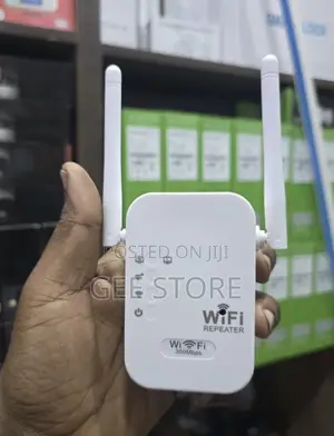 WiFi Repeater Spy Camera