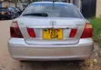 Toyota Premio 1.5 FWD 2004 Nyeupe - 3