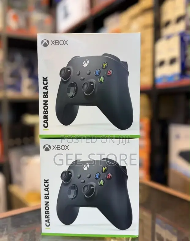 Xbox Wireless Controller - Carbon Black - 1