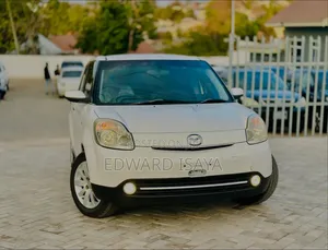 Mazda Verisa 2008 Rangi ya L Pearl