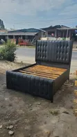 Bed Sofa Ngozi Nyeusi 5/6 Seater - 2
