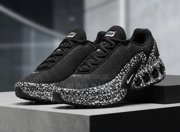 Nike Air Max Dn Sneakers - 1