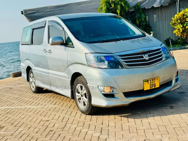 Toyota Alphard 2005 Silver - 1