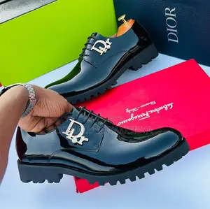Viatu Rasmi vya Ngozi ya Dior - Wanaume