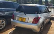 Toyota IST 2005 Nyeupe - 3