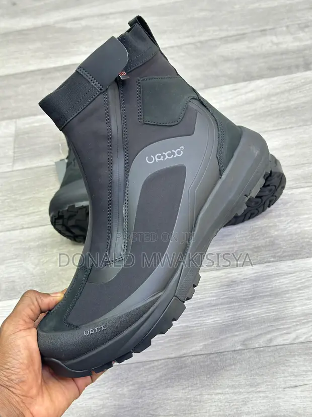 Uaxx Premium High Ankle Zip Boot (Inazuia Maji, Mfumo Mpya) - 1