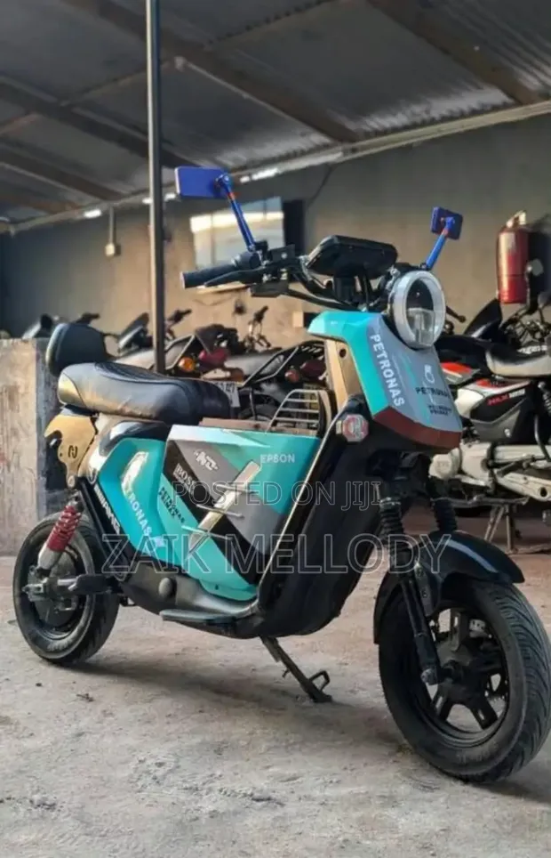 New Boss Hoss Coupe Trike 2022 Blue - 1
