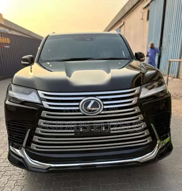 Lexus LX 2025 Nyeusi - 1