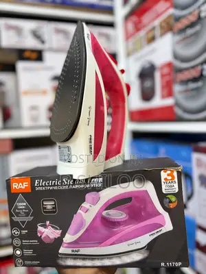 Raf 1200W Steam Iron