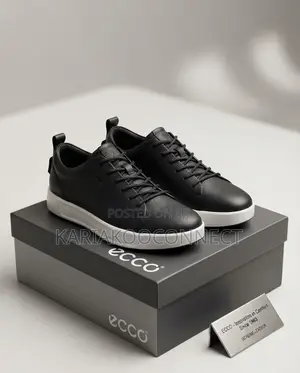 Ecco Leather Low-Top Sneakers