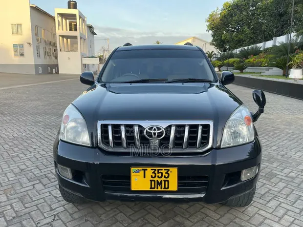 Toyota Land Cruiser Prado 2006 Nyeusi - 1