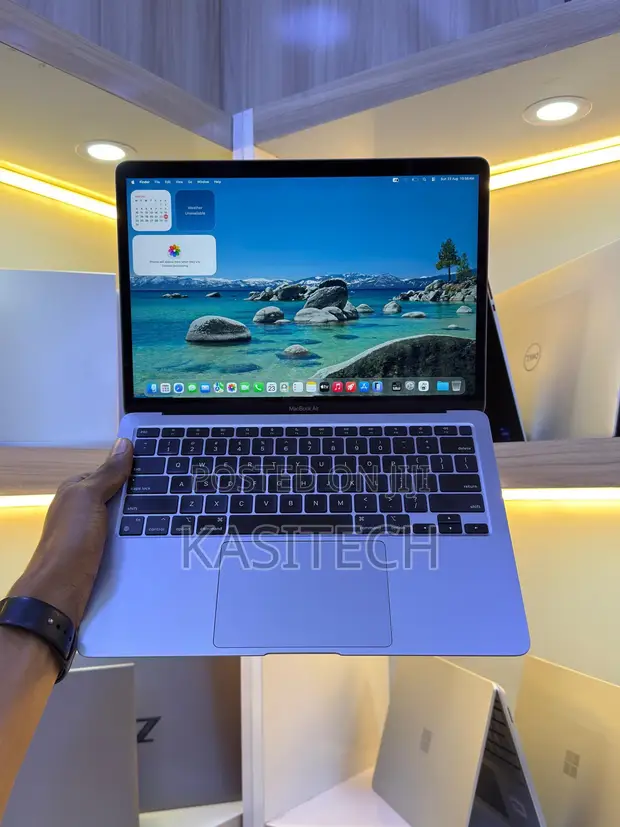 Apple MacBook Air 2020 M1 8GB RAM 256GB SSD - 1