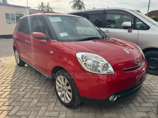 Mazda Verisa 2007 Nyekundu - 1