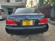 Toyota Crown Royale 2005 Nyeusi - 2