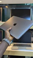 Apple MacBook Pro 2017 16GB RAM, 256GB SSD - 2