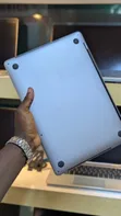 Apple MacBook Pro 2017 16GB RAM, 256GB SSD - 3