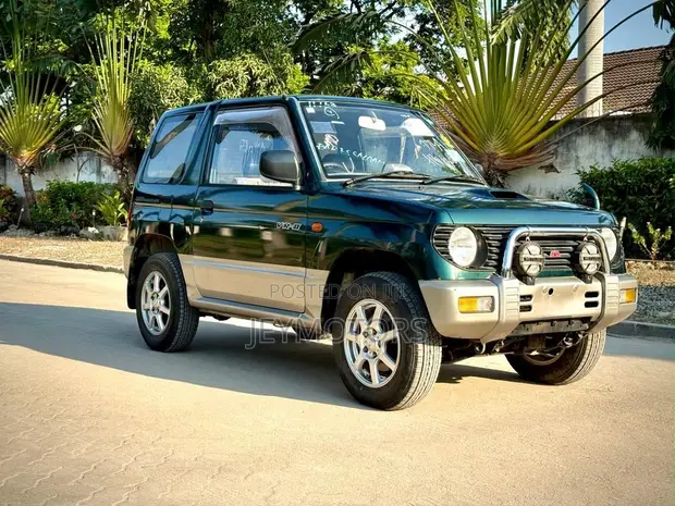 Mitsubishi Pajero 2001 Bluu - 1