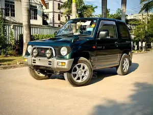 Mitsubishi Pajero 2001 Bluu