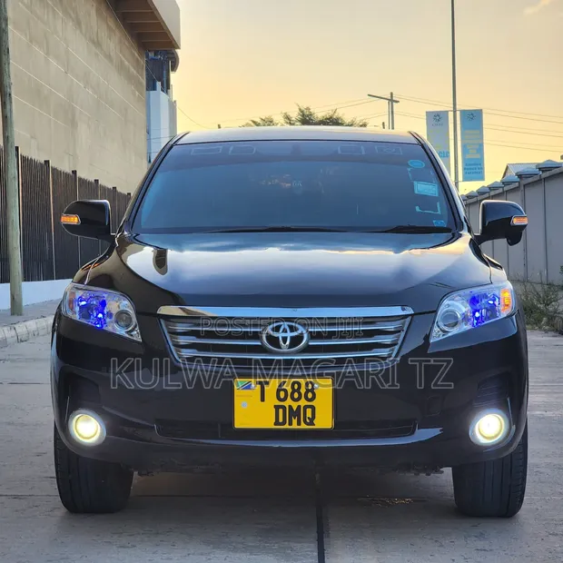 Toyota Vanguard 2010 Black - 1