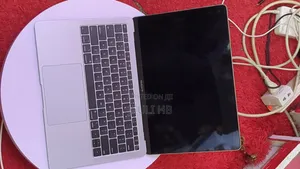 Apple MacBook Pro 2019 8GB Intel Core i5 256GB SSD