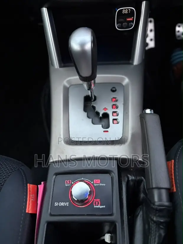 Subaru Forester 2009 Nyeusi - 1