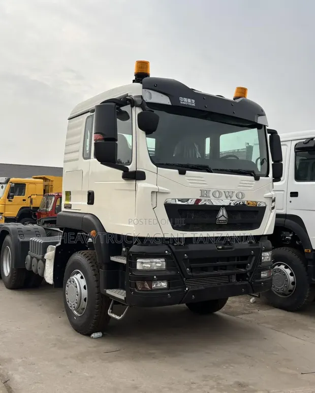 CNHTC Howo TX Tractor Unit - 1