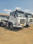 CNHTC Howo Nx 371 Tractor Unit Truck - 3