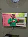 Hisense 43" Smart TV Vidaa (4K) - 1