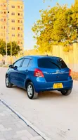 Toyota Vitz 2010 Bluu - 4